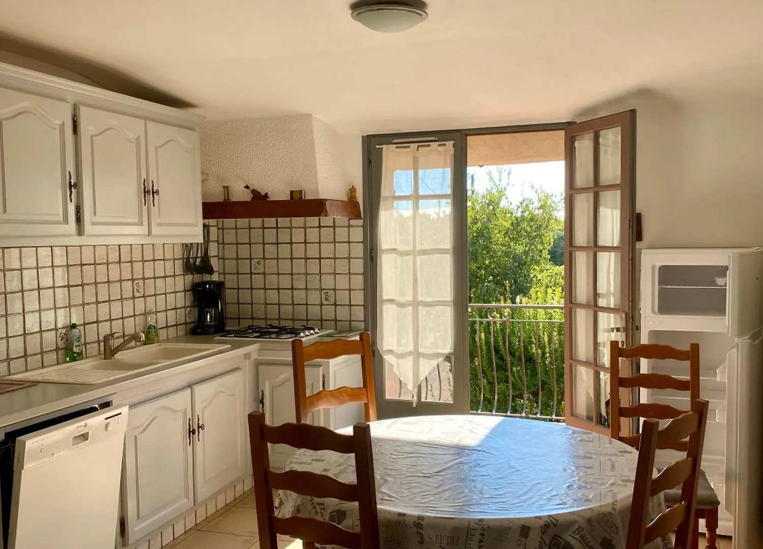 Le Micocoulier Apartment La Crau France
